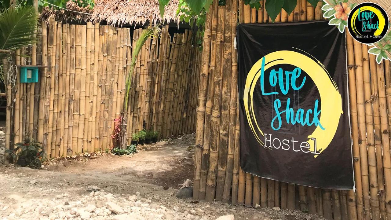 Love Shack Hostel & Cafe 圣胡安 外观 照片